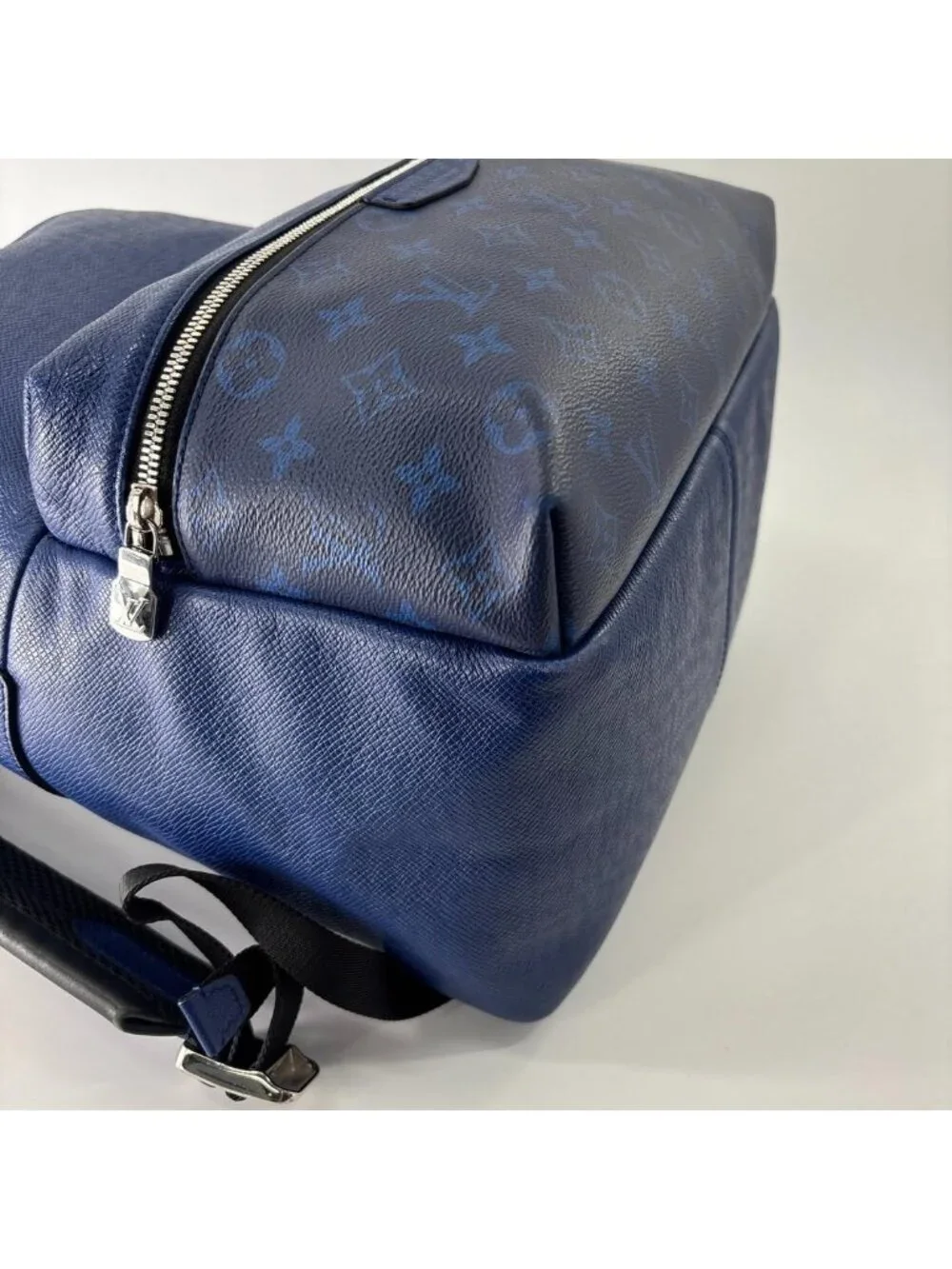 Louis Vuitton Taigarama Discovery Backpack
